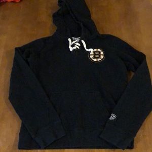 NHL Bruins sweatshirt